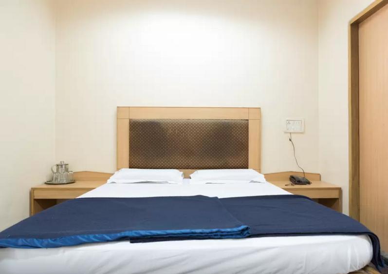 Hotel Dwaraka Paradise Hyderabad Esterno foto